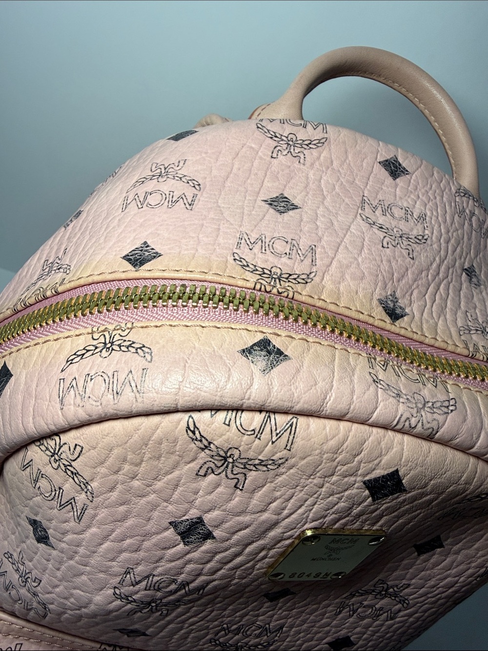 MCM X-Mini Stark Backpack in Pink Visetos – Rare Rabbit Edition - Picture 5 of 13